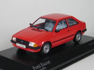 Ford Escort Mk3 1981, punainen