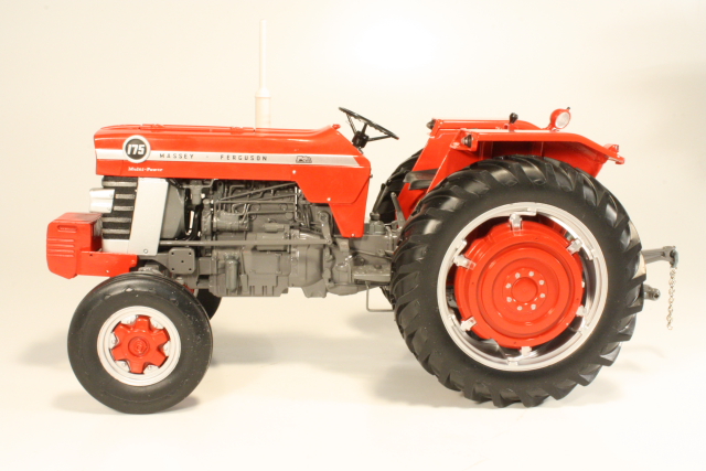 Massey Ferguson 175 1968, punainen 1:16 - Sulje napsauttamalla kuva