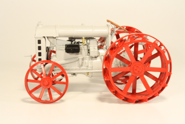Fordson F 1917, grey 1:16