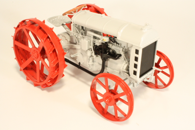 Fordson F 1917, grey 1:16