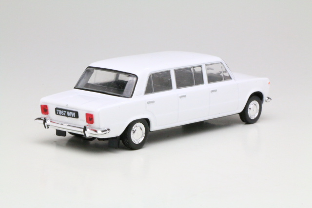 Fiat 125P Jamnik, white