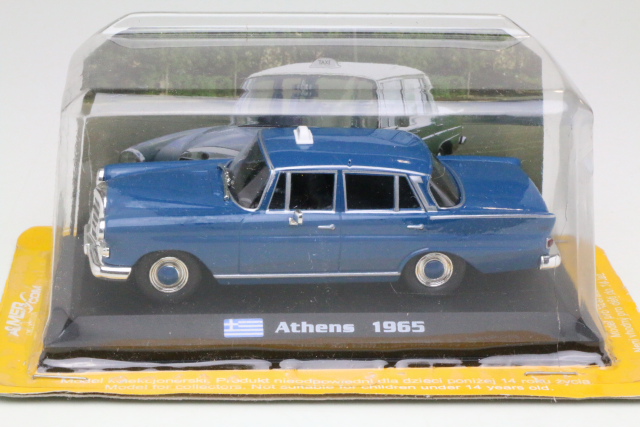 Mercedes 200D (w110) 1965, "Taxi Athens"