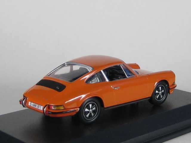 Porsche 911S 2.4 1973, oranssi - Sulje napsauttamalla kuva
