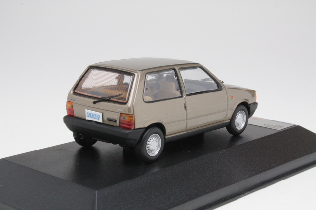 Fiat Uno 45 1983, beige