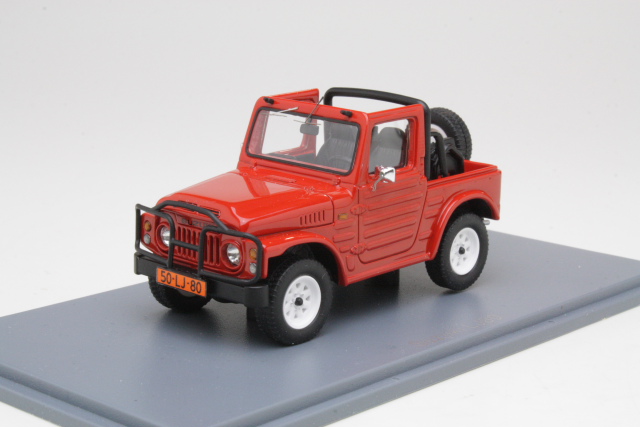 Suzuki LJ80 1978, red