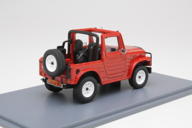 Suzuki LJ80 1978, punainen - Sulje napsauttamalla kuva