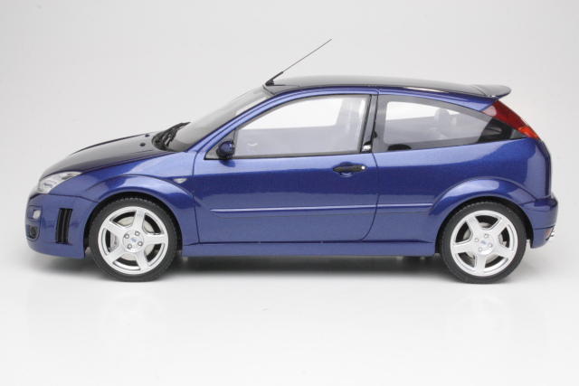 Ford Focus RS Mk1 2002, sininen