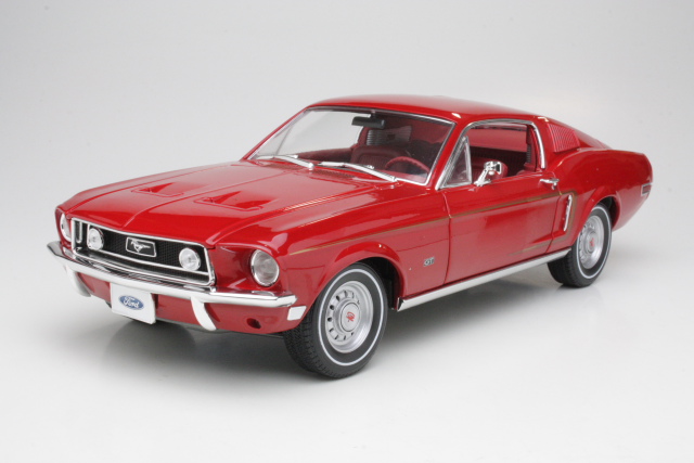 Ford Mustang GT Fastback 1968, punainen - Sulje napsauttamalla kuva