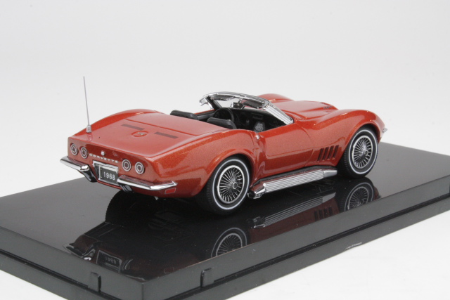 Chevrolet Corvette C3 Convertible 1968, pronssi - Sulje napsauttamalla kuva