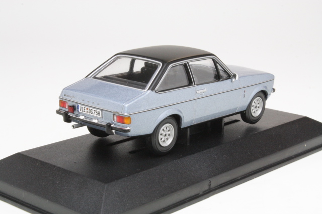 Ford Escort Mk2 1300 Ghia, vaaleansininen - Sulje napsauttamalla kuva