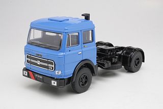 Fiat 170NT33 1976, sininen