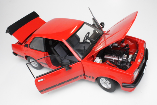 Opel Ascona B Sport 1980, punainen