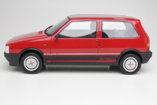 Fiat Uno Turbo i.e. 1987, punainen - Sulje napsauttamalla kuva