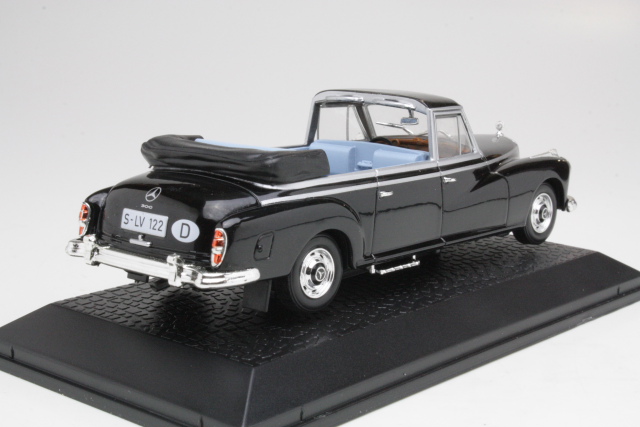 Mercedes 300D Landaulet (W189) 1963, musta "K.Adenauer"
