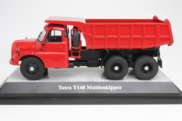 Tatra T148, punainen - Sulje napsauttamalla kuva