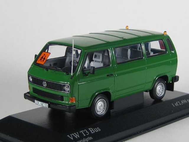 VW T3 Transporter 1979 Bussi, vihreä