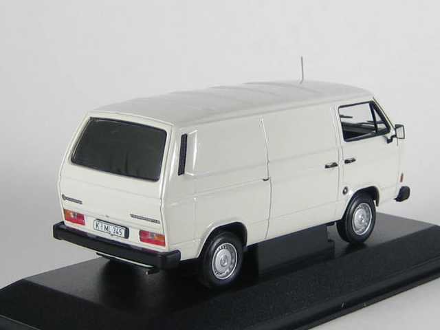 VW T3 Transporter 1979, valkoinen
