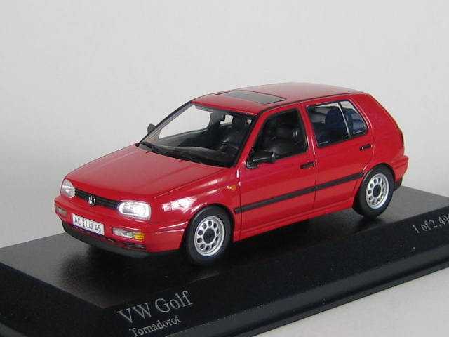 VW Golf 3 1993, punainen