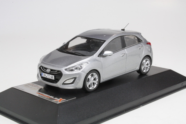 Hyundai i30 2012, hopea - Sulje napsauttamalla kuva