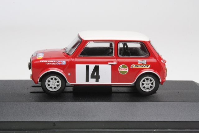 Mini 1275 GT, Scotland 1970, P.Hopkirk, no.14 - Sulje napsauttamalla kuva