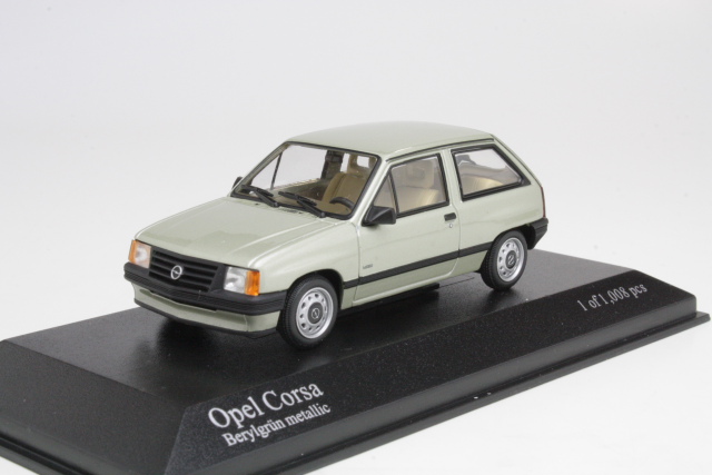 Opel Corsa 1983, vaaleanvihreä