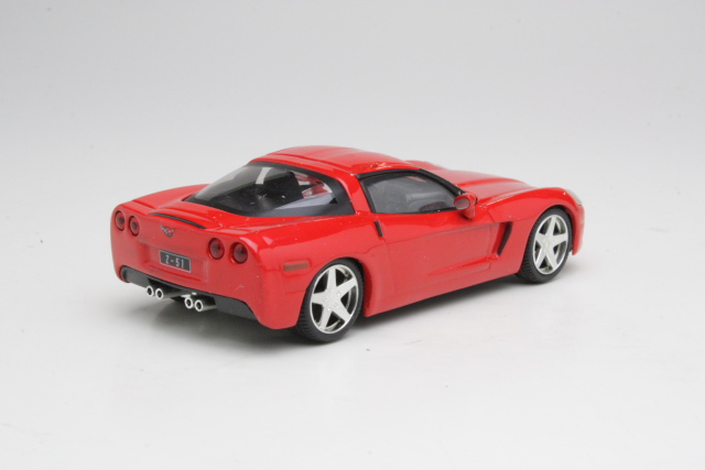 Chevrolet Corvette C6 Z51 2005, punainen - Sulje napsauttamalla kuva