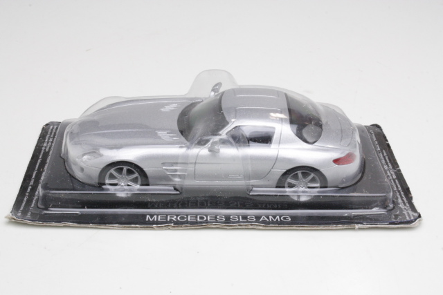 Mercedes SLS AMG (C197), silver - Click Image to Close