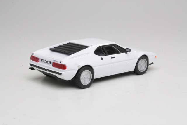 BMW M1, valkoinen