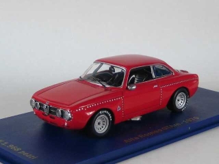 Alfa Romeo GTAm 1970, punainen - Sulje napsauttamalla kuva