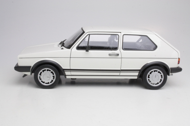 VW Golf 1 GTi 1983, white