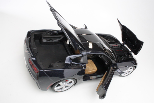 Chevrolet Corvette C7 Stingray 2014, sininen