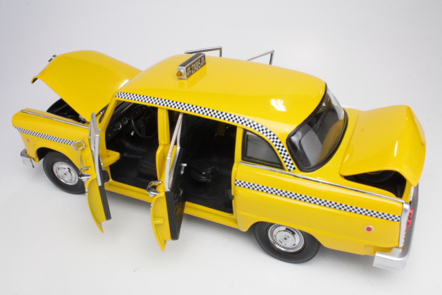 Checker Taxi 1977, keltainen