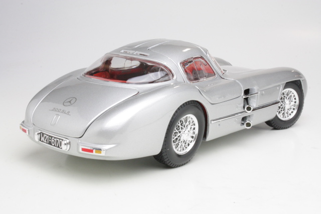 Mercedes 300SLR Coupe Uhlenhaut 1955, hopea - Sulje napsauttamalla kuva