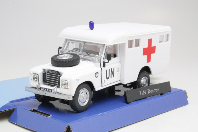 Land Rover 109 UN Rescue Ambulance, valkoinen/punainen - Sulje napsauttamalla kuva