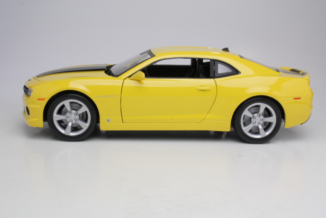 Chevrolet Camaro SS RS 2010, keltainen - Sulje napsauttamalla kuva