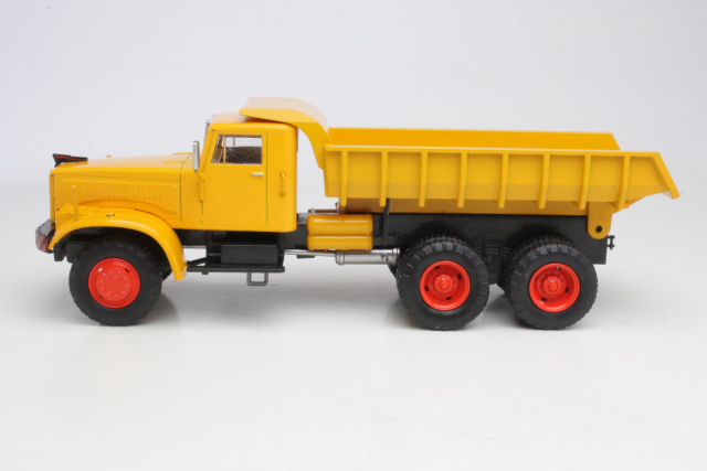Kraz 256 1967, yellow