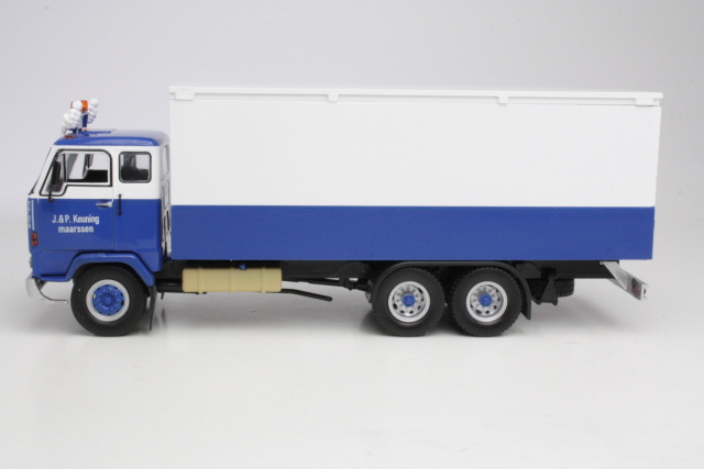 Volvo F88, sininen/valkoinen