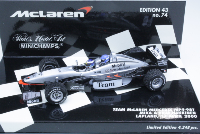 McLaren Mercedes MP4/98T, F1 1998, M.Häkkinen/E.Häkkinen - Sulje napsauttamalla kuva