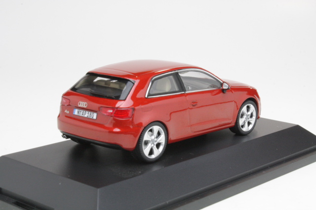 Audi A3 2012, punainen - Sulje napsauttamalla kuva