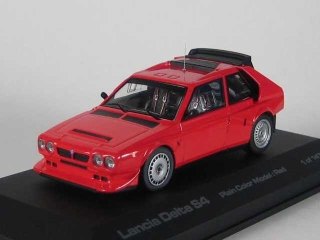 Lancia Delta S4, punainen