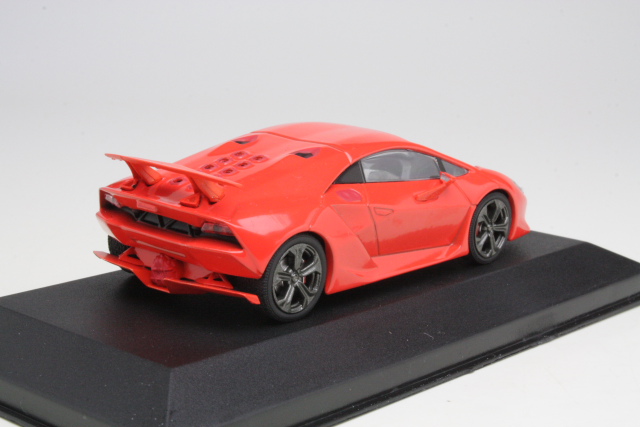 Lamborghini Sesto Elemento 2010, punainen - Sulje napsauttamalla kuva