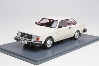 Volvo 242DL 1979, valkoinen - Sulje napsauttamalla kuva