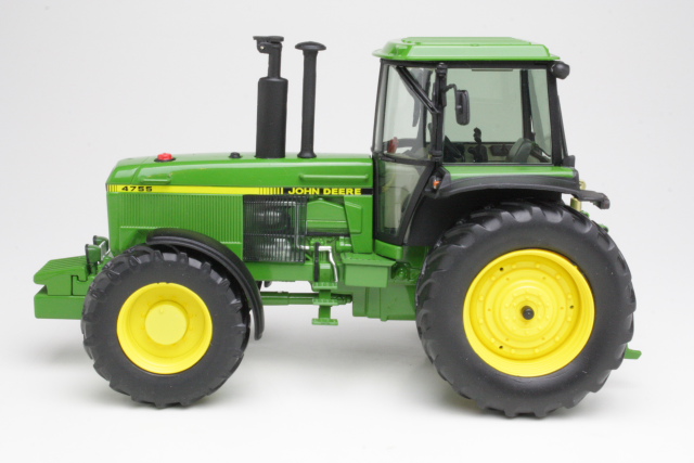 John Deere 4755 1988, vihreä - Sulje napsauttamalla kuva