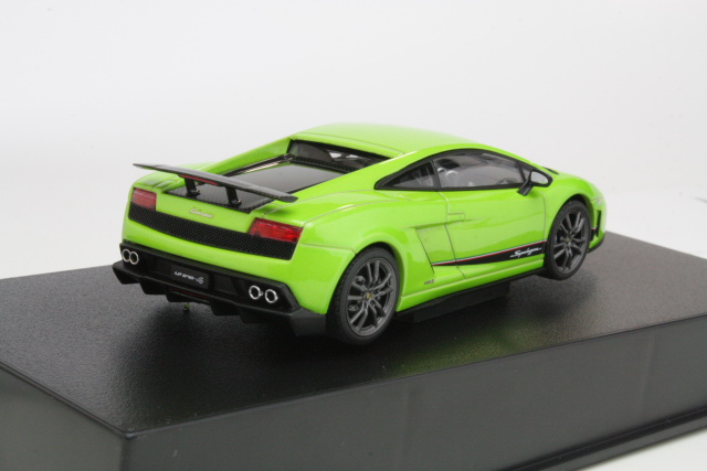 Lamborghini Gallardo LP570-4 Superleggera, vihreä - Sulje napsauttamalla kuva