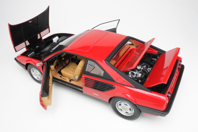 Ferrari Mondial 8, punainen