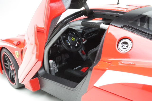 Ferrari FXX Evoluzione, red