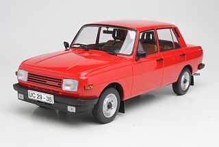 Wartburg 353W 1985, punainen