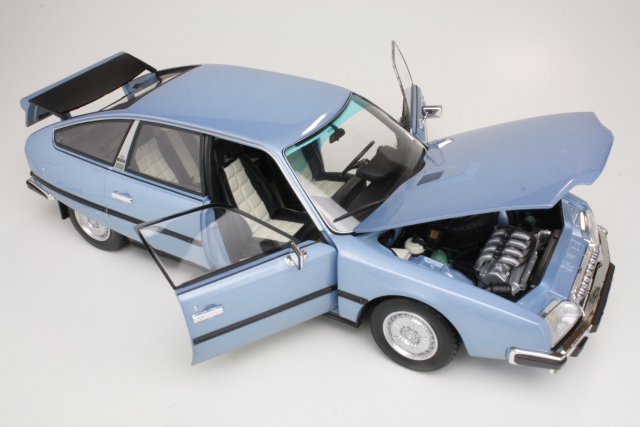 Citroen CX 2400GTi, sininen
