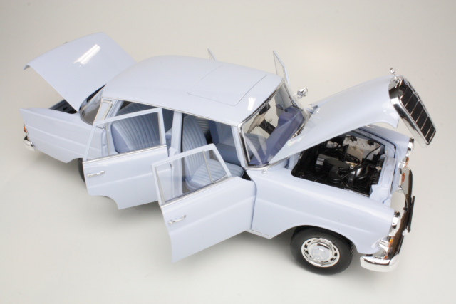 Mercedes 200 (w110) 1966, vaaleansininen