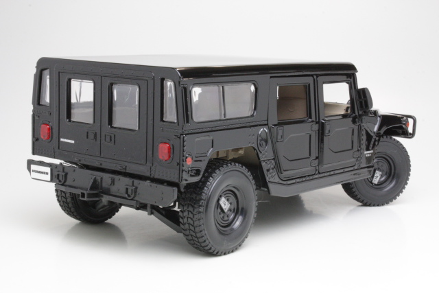 Hummer 4-Door Wagon, black